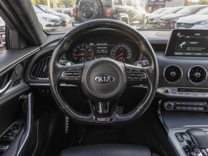 Лифтбек Kia Stinger 2019 года, 2559000 рублей, Саратов