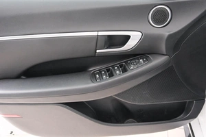 Седан Hyundai Sonata 2021 года, 2799000 рублей, Красноярск