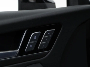 Внедорожник Audi Q5 2025 года, 5898055 рублей, Москва