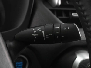 Внедорожник Toyota RAV4 2021 года, 3449000 рублей, Тюмень