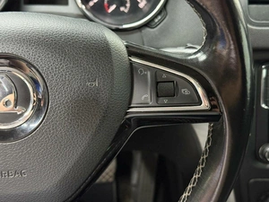 Внедорожник Skoda Yeti 2016 года, 1025000 рублей, Красноярск