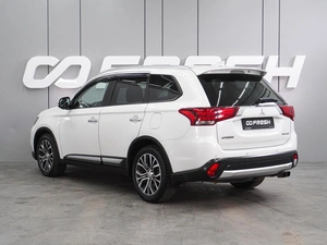 Внедорожник Mitsubishi Outlander 2018 года, 1849000 рублей, Воронеж