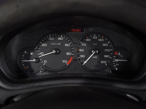 Хетчбэк Peugeot 206 2004 года, 319111 рублей, Тверь