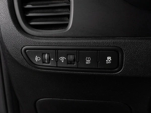 Седан Kia Rio 2019 года, 1399000 рублей, Тюмень