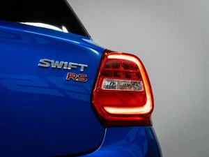 Хетчбэк Suzuki Swift 2017 года, 1569000 рублей, Тюмень