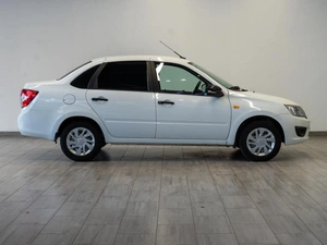 Седан ВАЗ (LADA) Granta 2017 года, 499000 рублей, Саратов