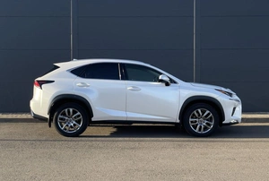 Внедорожник Lexus NX 2018 года, 3021000 рублей, Солонцы