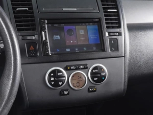 Хетчбэк Nissan Tiida 2012 года, 919000 рублей, Ростов-на-Дону