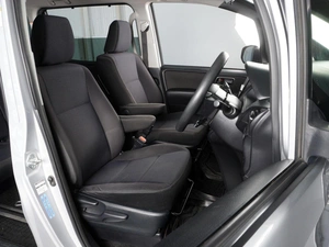 Минивэн Toyota Voxy 2017 года, 1865000 рублей, Минеральные Воды