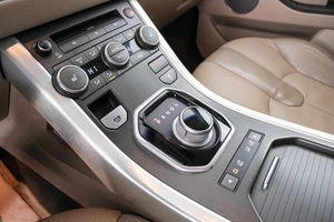 Внедорожник Land Rover Range Rover Evoque 2012 года, 1799000 рублей, Красноярск