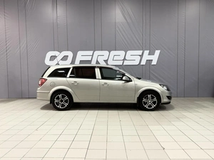 Универсал Opel Astra 2011 года, 649000 рублей, Нижневартовск