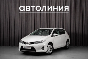 Хетчбэк Toyota Auris 2013 года, 1149000 рублей, Красноярск
