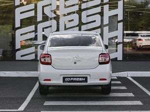 Седан Renault Logan 2018 года, 750000 рублей, Волгоград