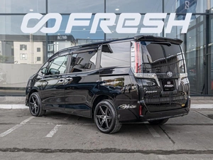 Минивэн Toyota Esquire 2019 года, 2889000 рублей, Краснодар