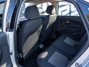 Седан Volkswagen Polo 2013 года, 725000 рублей, Краснодар