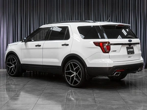 Внедорожник Ford Explorer 2016 года, 2949000 рублей, Тюмень