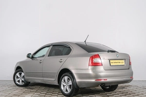 Лифтбек Skoda Octavia 2013 года, 999000 рублей, Красноярск