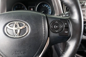 Внедорожник Toyota RAV4 2015 года, 2059000 рублей, Пермь