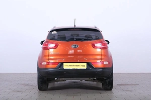 Внедорожник Kia Sportage 2011 года, 1349000 рублей, Омск