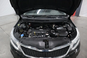 Седан Kia Rio 2017 года, 1330000 рублей, Курск