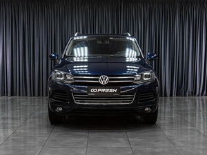 Внедорожник Volkswagen Touareg 2012 года, 1999000 рублей, Тюмень