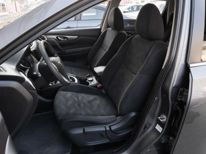 Внедорожник Nissan X-Trail 2015 года, 1599000 рублей, Саратов