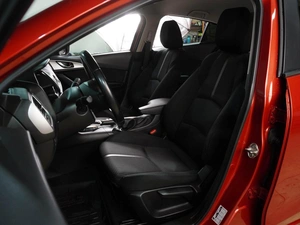 Седан Mazda 3 2018 года, 1830000 рублей, Воронеж