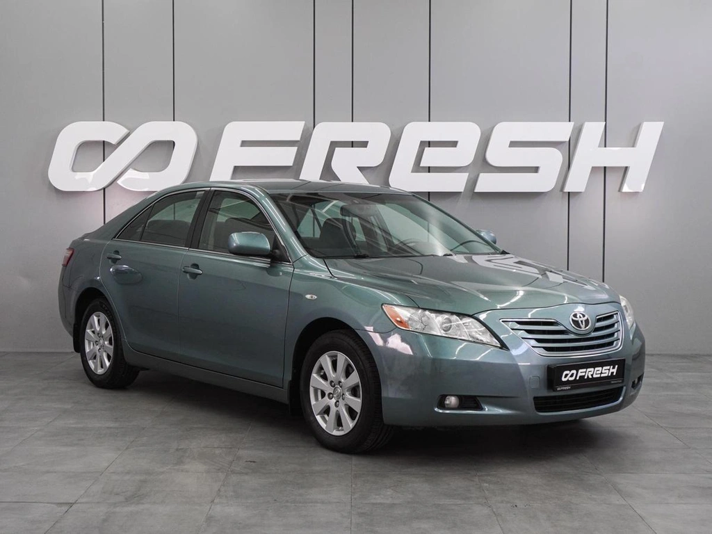 Седан Toyota Camry 2006 года, 1166000 рублей, Воронеж