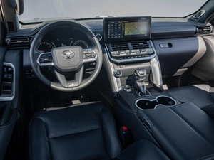 Внедорожник Toyota Land Cruiser 2022 года, 9300000 рублей, Краснодар