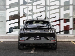 Внедорожник Ford Mustang Mach-E 2022 года, 5280000 рублей, Краснодар