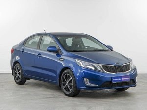Седан Kia Rio 2013 года, 913444 рублей, Москва