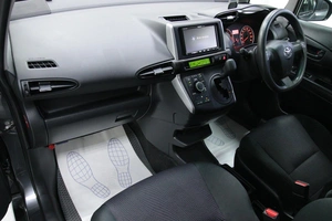 Минивэн Toyota Wish 2016 года, 1508000 рублей, Солонцы
