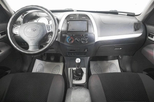 Внедорожник Chery Tiggo (T11) 2011 года, 549000 рублей, Кемерово