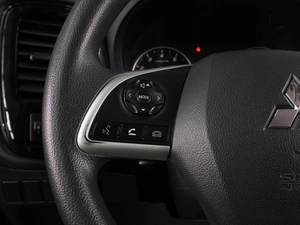 Внедорожник Mitsubishi Outlander 2018 года, 1867000 рублей, Воронеж