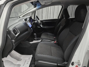 Хетчбэк Honda Fit 2014 года, 920000 рублей, Красноярск