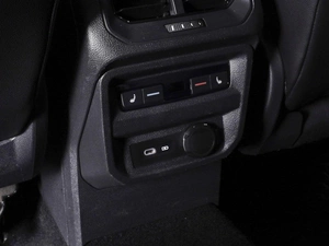 Внедорожник Volkswagen Tiguan 2021 года, 4250000 рублей, Ростов-на-Дону