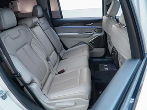 Внедорожник Jeep Grand Cherokee 2021 года, 5849055 рублей, Москва