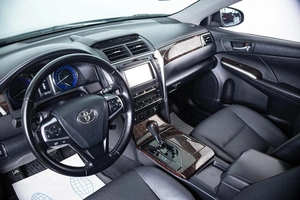 Седан Toyota Camry 2015 года, 1799000 рублей, Пермь