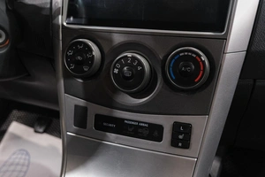 Седан Toyota Corolla 2012 года, 1099000 рублей, Новокузнецк