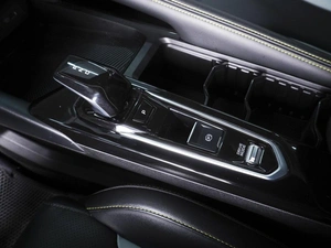 Внедорожник Geely Coolray 2023 года, 2100000 рублей, Ростов-на-Дону