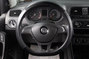 Седан Volkswagen Polo 2018 года, 1279000 рублей, Оренбург