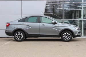 Седан ВАЗ (LADA) Vesta Cross 2018 года, 940000 рублей, Ярославль