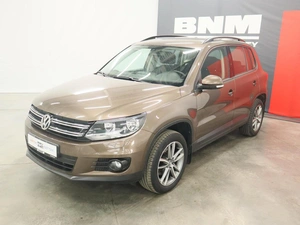 Внедорожник Volkswagen Tiguan 2014 года, 1580000 рублей, Курск