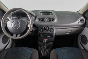 Хетчбэк Renault Clio 2006 года, 379000 рублей, Пермь