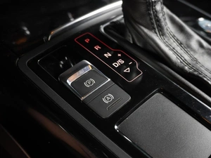 Седан Audi A6 2012 года, 1729000 рублей, Воронеж