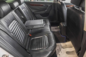 Седан Volkswagen Passat 2011 года, 999000 рублей, Барнаул