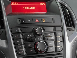 Хетчбэк Opel Astra GTC 2013 года, 875000 рублей, Тюмень