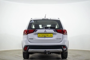 Внедорожник Mitsubishi Outlander 2015 года, 1599000 рублей, Оренбург