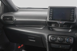 Хетчбэк Toyota Yaris 2020 года, 1149000 рублей, Кемерово