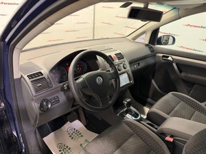 Минивэн Volkswagen Touran 2007 года, 399000 рублей, Красноярск